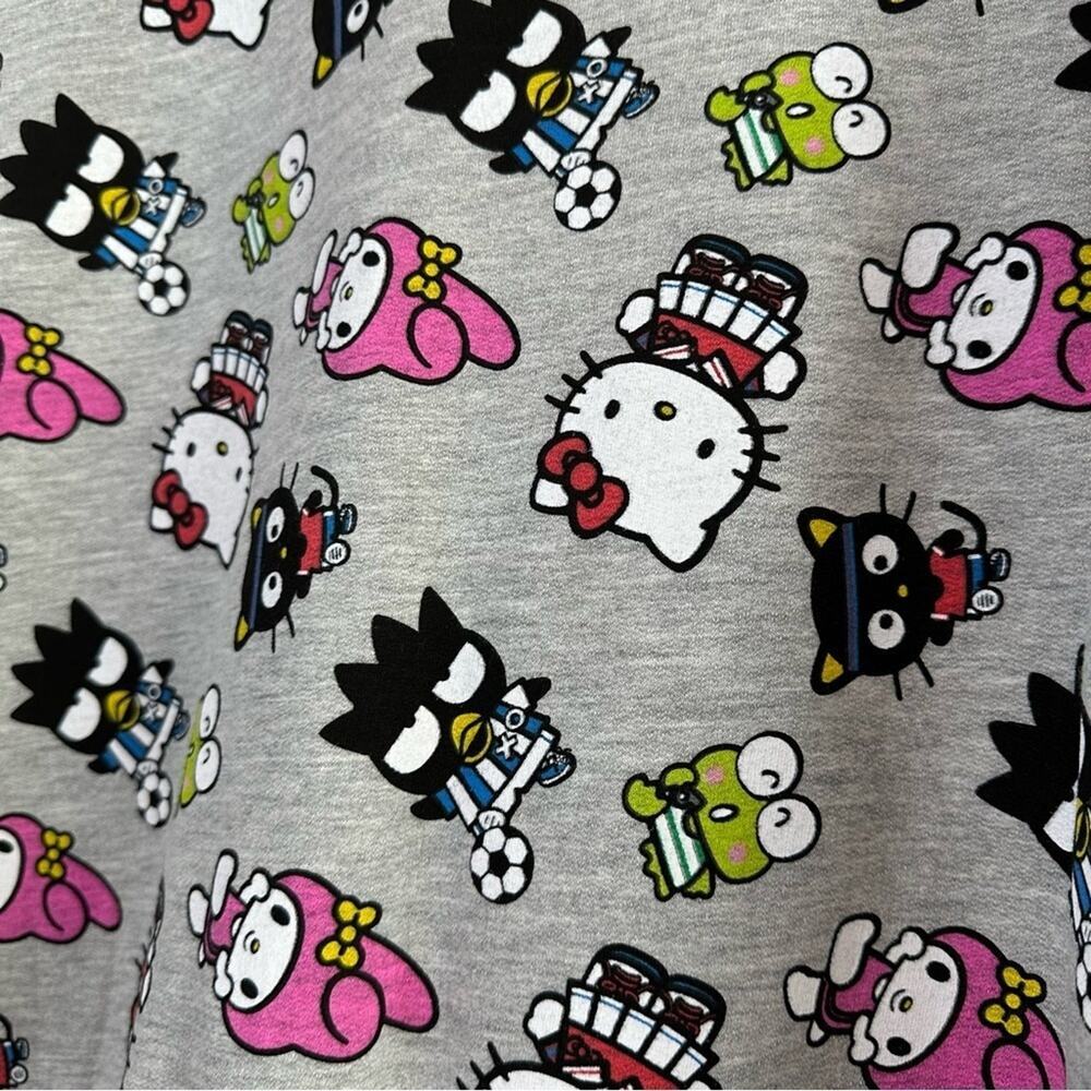 NWT | Hybrid Apparel | Sanrio Hello Kitty & Friends Sweatshirt | Gray | Large - Picture 3 of 8
